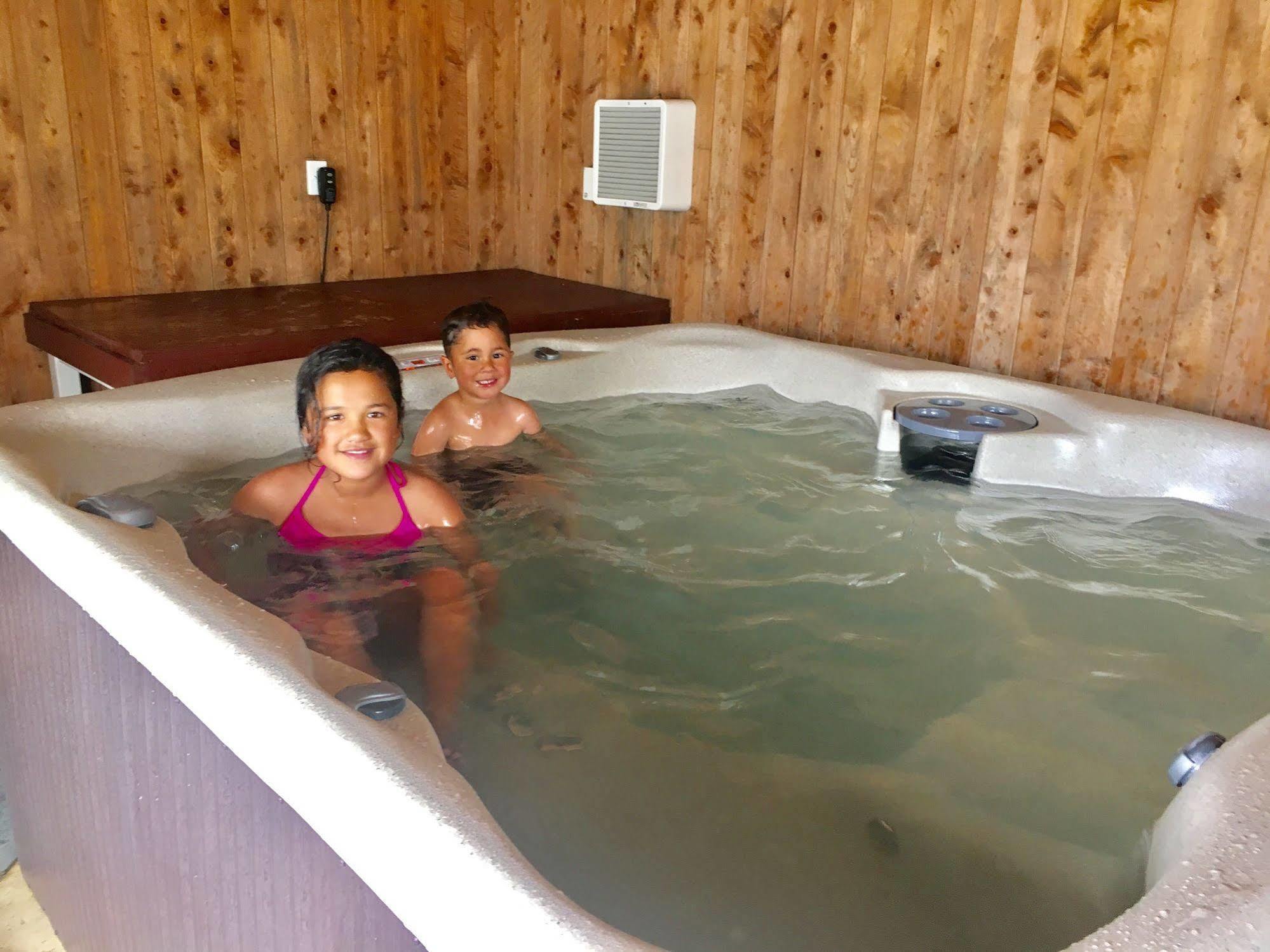 Stratford Motel & Holiday Park Ngoại thất bức ảnh